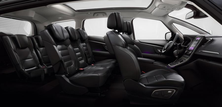 Интерьер Renault Grand Scenic Initiale Paris 2017 года  (WW) (фото 8 из 12)